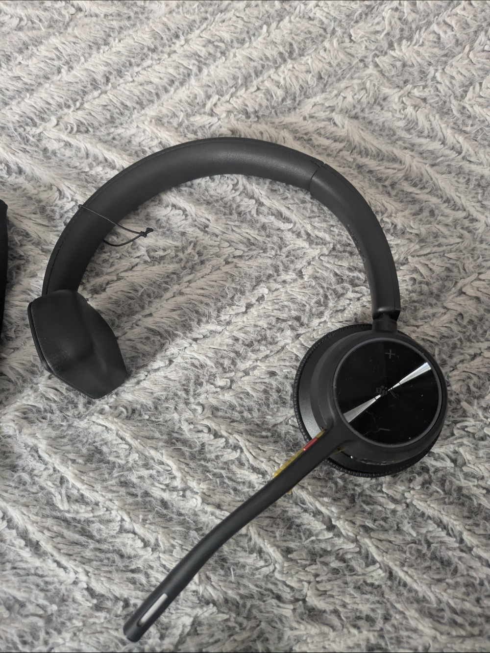 Poly Bluetooth Headset - Picture 2 of 8